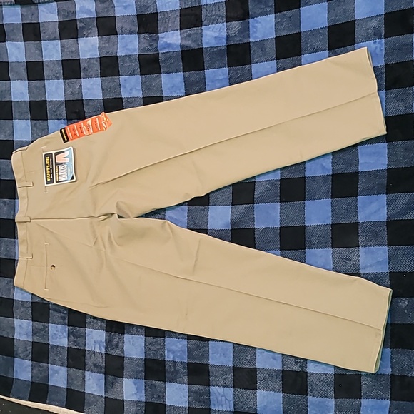 DEADSTOCK. Vintage. USA Fabric. Rustler. Double Pleat Khakis. Men's w34 l32 - Picture 1 of 14